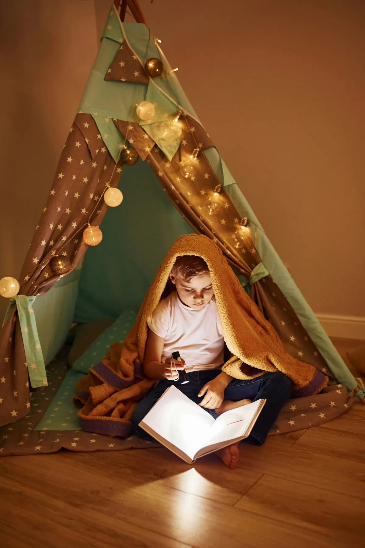 Quiet tent for calming 