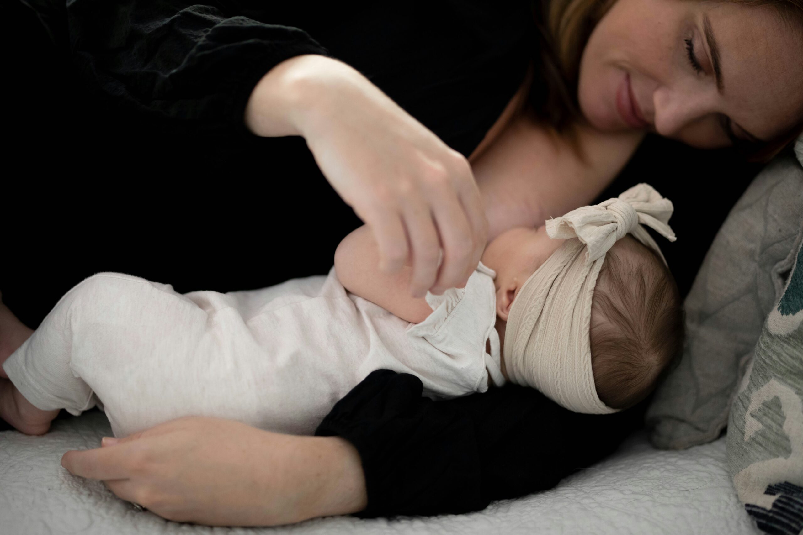 Co-sleeping and breastfeeding Mother 